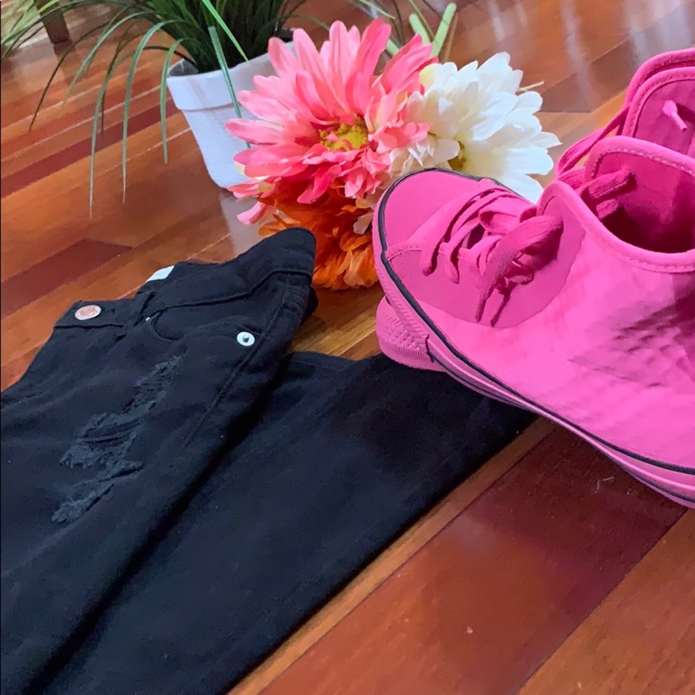 Levi’s & Converse Outfit